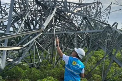 PLN Pasang Empat Tower Darurat Pulihkan Listrik di Sumatra Utara