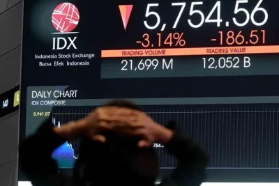 IHSG Anjlok 4,20 Persen, Investor Asing Tarik Modal Rp7,39 Triliun