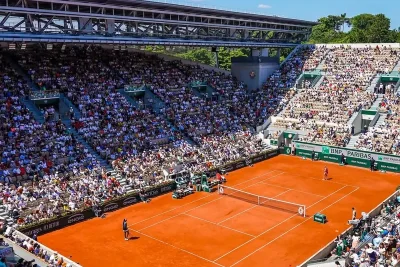 Mirra Andreeva Juarai Roland Garros Usai Tekuk Maja Chwalinska