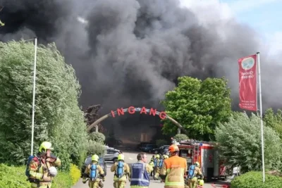 Explosion and Fire Destroy Zwaanshoek Construction and Garage Companies