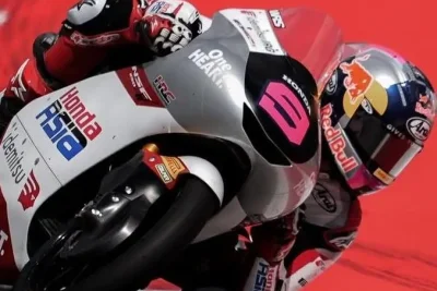 Maximo Quiles Juara Moto3 Hungaria 2026, Veda Ega Finis ke-15