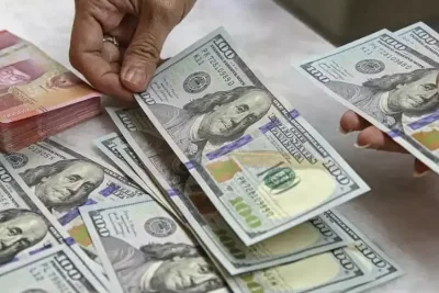 Rupiah Ambles ke Rp 18.115 per Dolar AS pada 8 Juni 2026