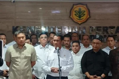 Mentan Amran Instruksikan Harga TBS Sawit Kembali Normal Mulai 8 Juni