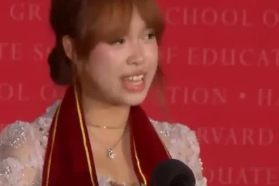 Allegra Isdar Sampaikan Pidato Riset Pendidikan Papua di Wisuda Harvard