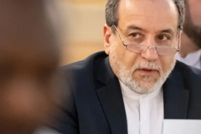 Iran Tegaskan Selat Hormuz Bukan Perairan Internasional, Milik Bersama Iran-Oman