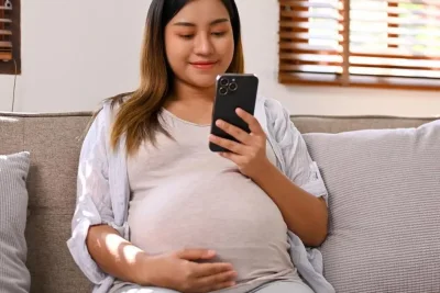 Studi: Banyak Saran Morning Sickness di YouTube Tak Berdasar Ilmiah
