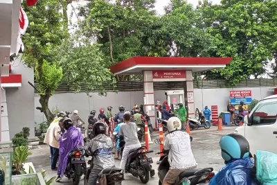 10 Mobil Paling Terdampak Kenaikan Harga Pertamax