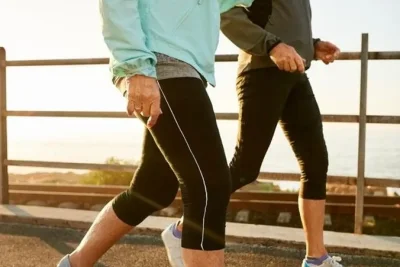 Jalan Kaki Pagi atau Sore? Sesuaikan dengan Target Kesehatan Anda