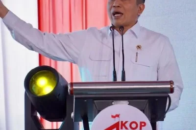 Menteri Koperasi Bantah Isu Penggusuran SD di Ende untuk Proyek Koperasi
