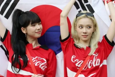 Karina dan Winter aespa Dukung Langsung Kemenangan Korea Selatan di Meksiko