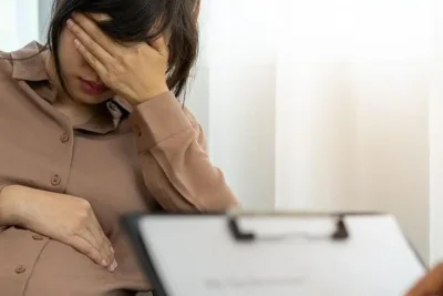 Stres saat Hamil Picu Risiko Preeklamsia hingga Gangguan Saraf Janin