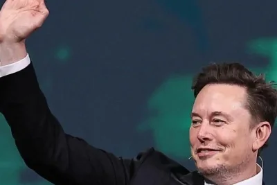 Elon Musk Jadi Triliuner Pertama Dunia Berkat IPO SpaceX