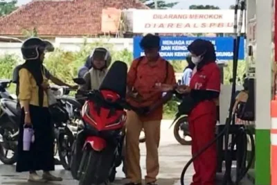 INDEF Desak Pemerintah Siapkan Stimulus Fundamental Redam Kenaikan BBM