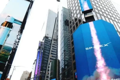 Saham SpaceX Melonjak 19 Persen pada Debut IPO Terbesar Sepanjang Sejarah