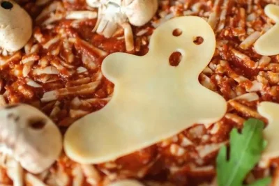 Studi Ungkap Hubungan Intoleransi Laktosa dan Mimpi Buruk Setelah Makan Keju