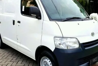 9 Rekomendasi Mobil Van Bekas untuk Jualan Keliling