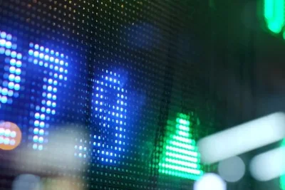 IHSG Ditutup Melonjak ke Level 6.007, Ditopang Saham AMMN dan BBCA