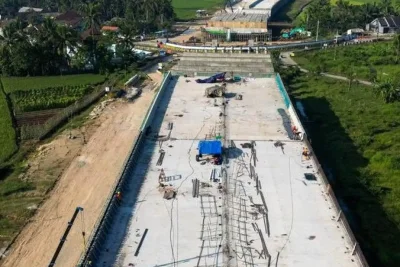 Ekonom Chatib Basri Soroti Erosi Kelas Menengah Indonesia