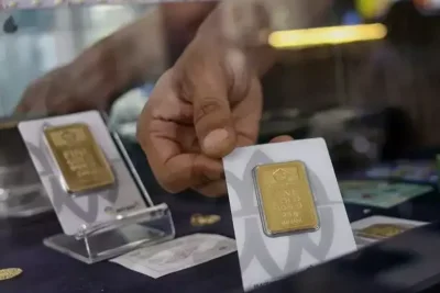 Harga Emas Antam 15 Juni 2026 Naik Rp 18.000 Per Gram