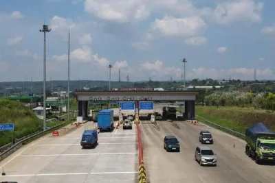 Kementerian PU Evaluasi Jalan Tol Bocimi Kilometer 72