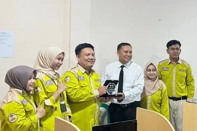 Dosen FKD Unpam Latih Kompetensi Digital Siswa SMK Yapia Parung