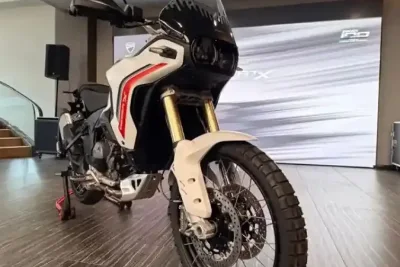 Ducati Indonesia Luncurkan DesertX V2 2026 dengan Mesin Baru 890 cc