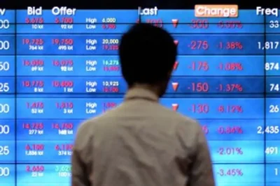 IHSG Dibuka Melemah ke Level 6.161, Rupiah Masih Tertekan