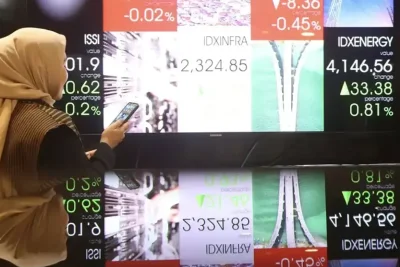 IHSG Berfluktuasi Tajam ke 6.154, Saham ZONE Justru Melejit ARA