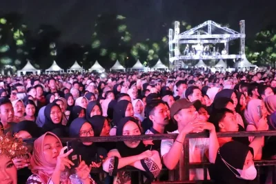 Taylor Swift Ukir Sejarah Baru VMAs 2026 dengan 31 Piala Moon Person