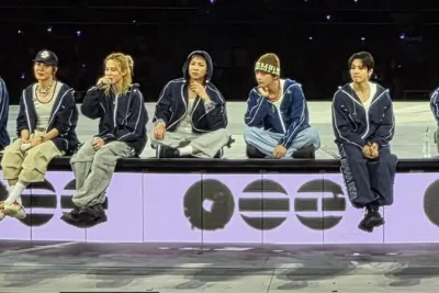 BTS Jadi Grup Pop Pertama Tembus Penjualan Tiket Tur US$500 Juta